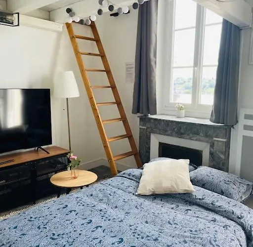 Cosy, Hyper Centre D'aix, Vue Montagnes, Proche Thermes エクスレバン